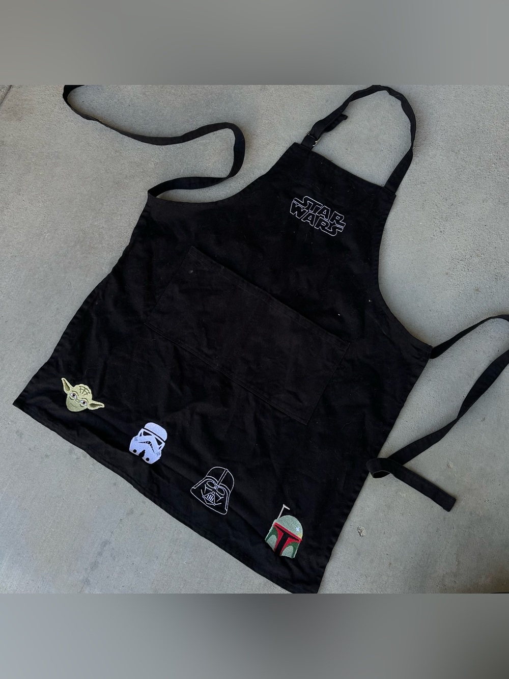 Williams-Sonoma Star Wars Black Embroidered Apron Yoda Vader Boba Fett